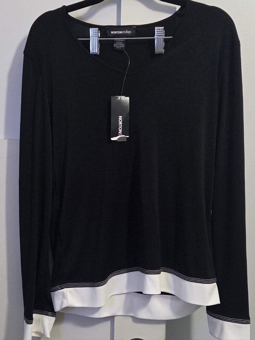 NWT Norton Studio Black Long-Sleeve V-Neck Top with White Sleeve Ends And Hem